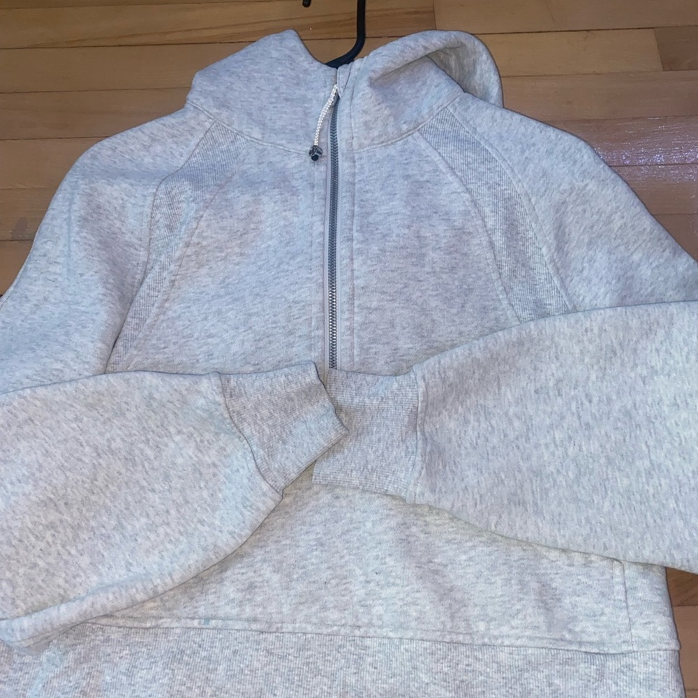 Lululemon Scuba Oversized Half-Zip🤍